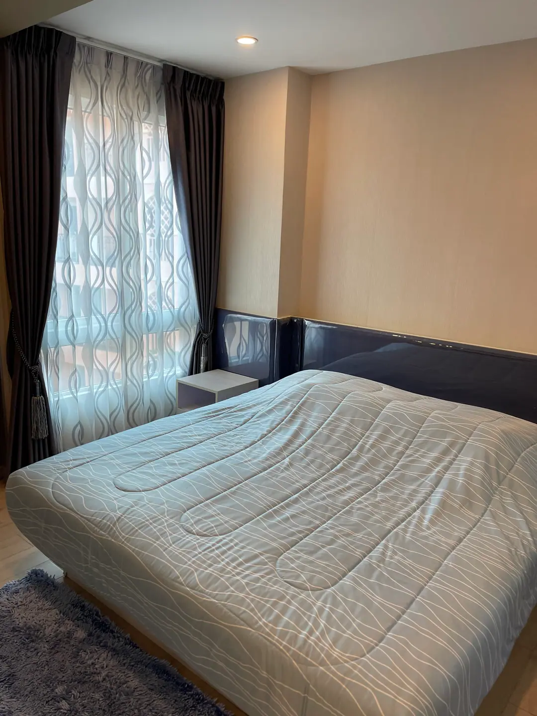 Seven Seas — One Bedroom с видом на бассейн — фото 8