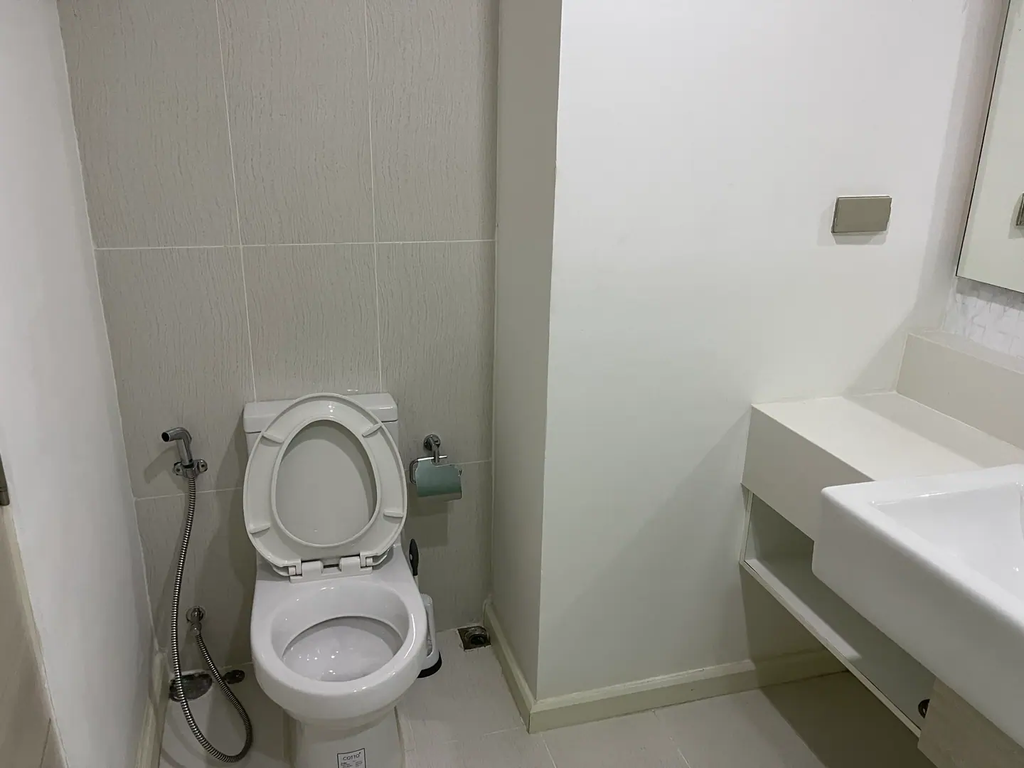 Seven Seas — One Bedroom с видом на город — фото 10